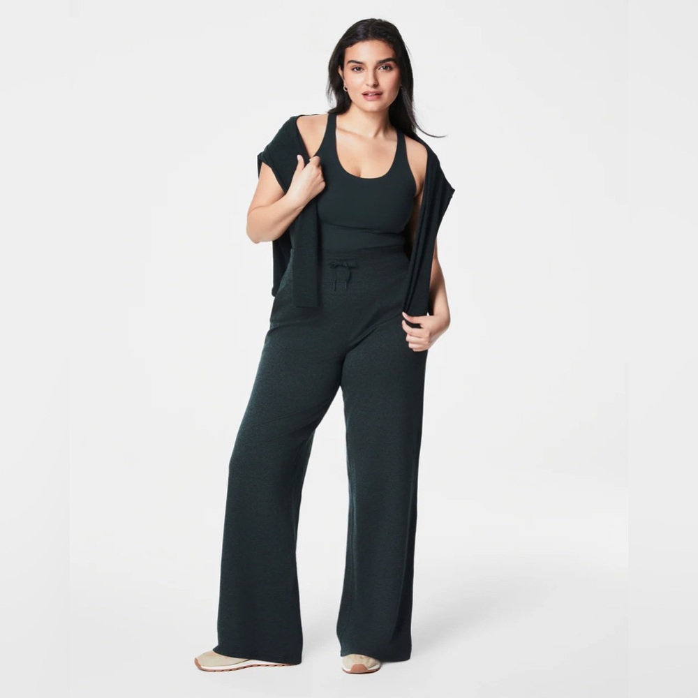 NWT $148 SPANXsmooth™ SoftStretch Wide Leg Pant color:Essex Green Heather Large